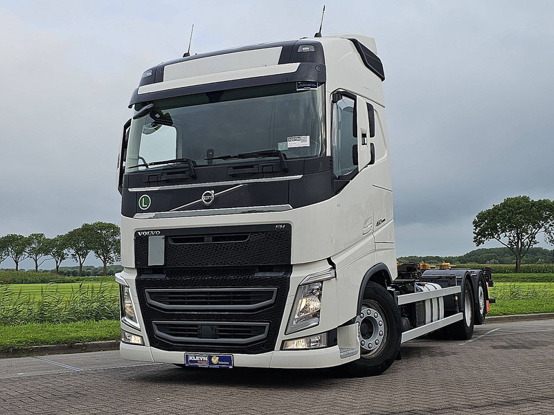 Volvo FH 460 6X2*4 STEER AXLE - Camión portacontenedore/ Intercambiable: foto 1 Volvo FH 460 6X2*4 STEER AXLE - Camión portacontenedore/ Intercambiable: foto 1