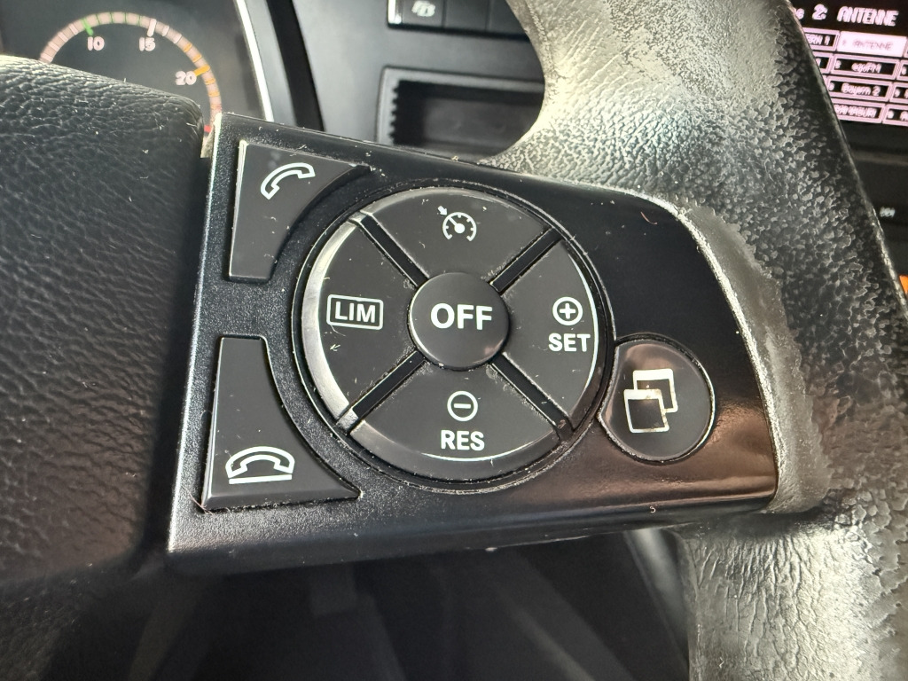 Mercedes-Benz Actros 1843 Retarder Klima Mega Jumbo Temomat - Cabeza tractora: foto 3 Mercedes-Benz Actros 1843 Retarder Klima Mega Jumbo Temomat - Cabeza tractora: foto 3