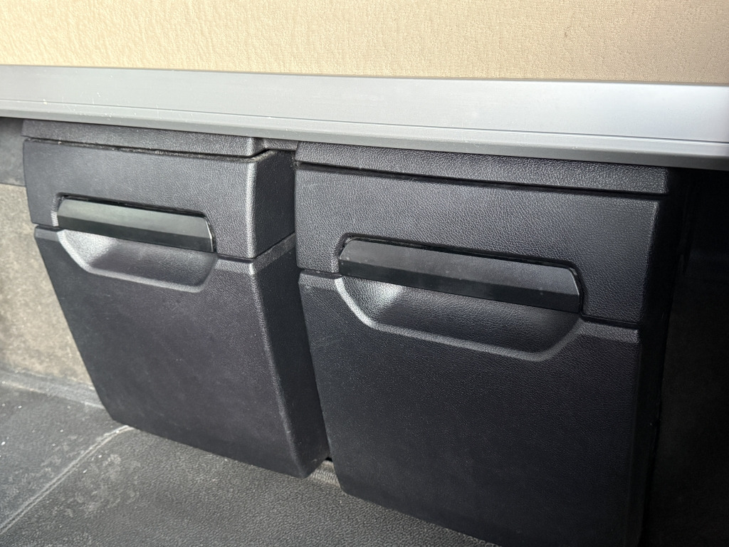 Mercedes-Benz Actros 1843 Retarder Klima Mega Jumbo Temomat - Cabeza tractora: foto 4 Mercedes-Benz Actros 1843 Retarder Klima Mega Jumbo Temomat - Cabeza tractora: foto 4