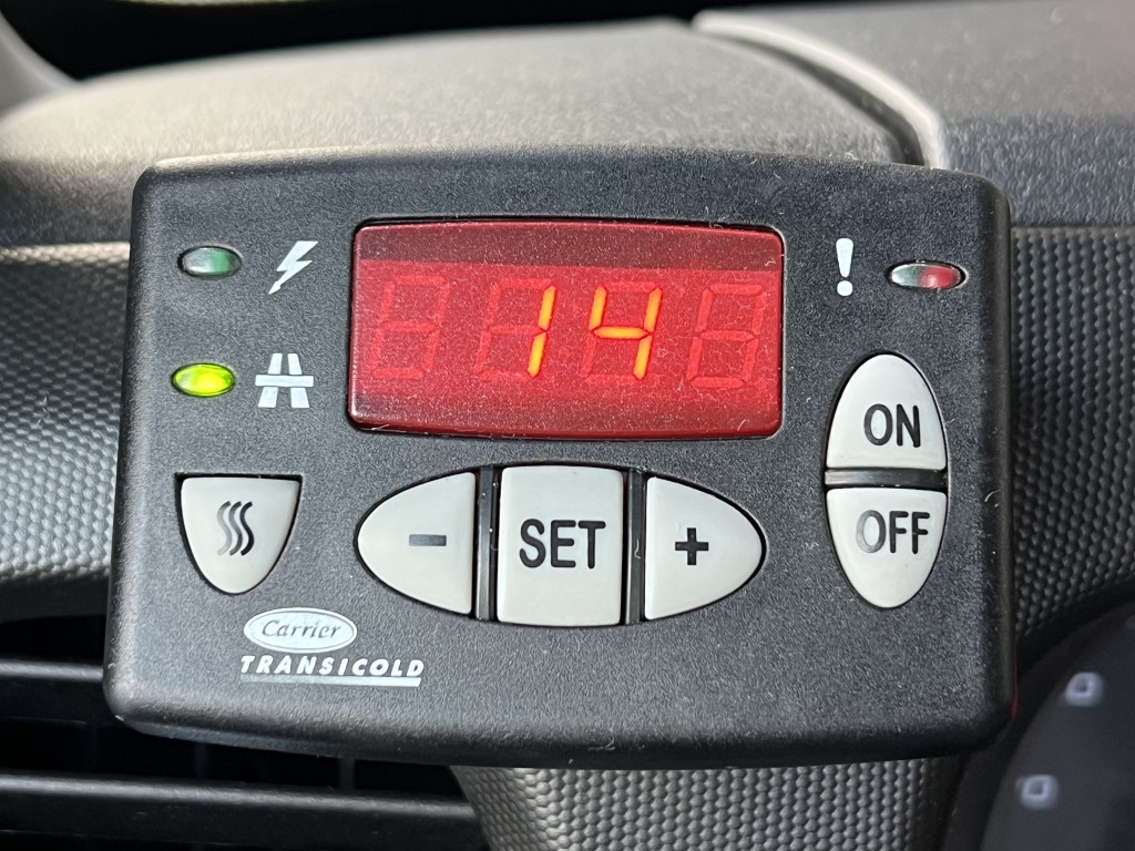 Iveco Daily 35S14 Klima Carrier Xarios 350 Tiefkühl - Furgoneta frigorifica: foto 4 Iveco Daily 35S14 Klima Carrier Xarios 350 Tiefkühl - Furgoneta frigorifica: foto 4