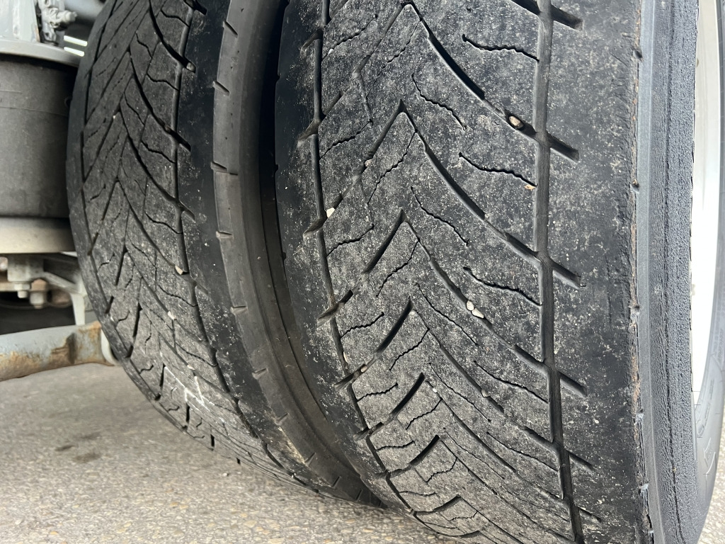 Iveco Stralis AD190S31 4,2mRdst Klimaaut. Intander ACC - Camión chasis: foto 5 Iveco Stralis AD190S31 4,2mRdst Klimaaut. Intander ACC - Camión chasis: foto 5