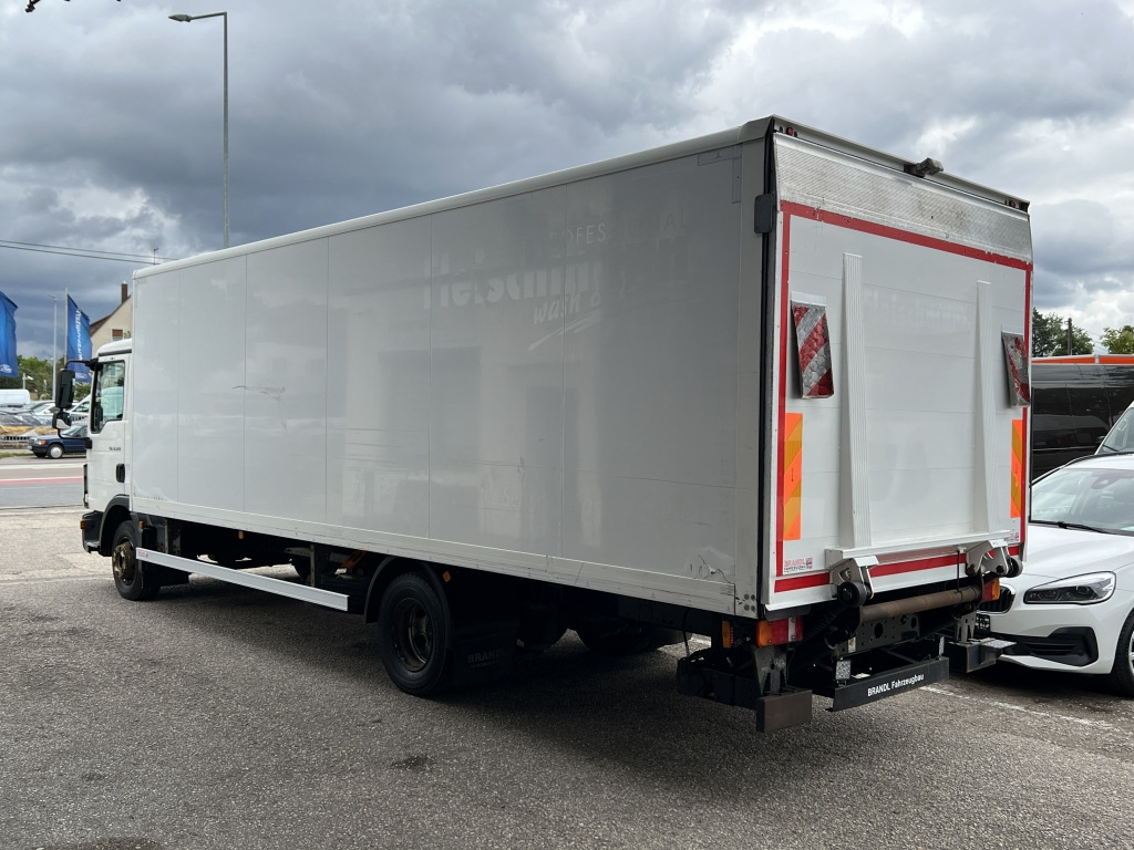 Camión caja cerrada MAN TGL 12.220 E6 7,1m Koffer+LBW Getriebegeräusche: foto 9 Camión caja cerrada MAN TGL 12.220 E6 7,1m Koffer+LBW Getriebegeräusche: foto 9