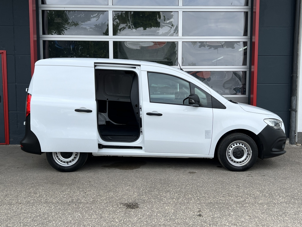Mercedes-Benz Citan 110 CDI Standard Klima Scheckheftgepflegt - Furgoneta pequeña: foto 3 Mercedes-Benz Citan 110 CDI Standard Klima Scheckheftgepflegt - Furgoneta pequeña: foto 3