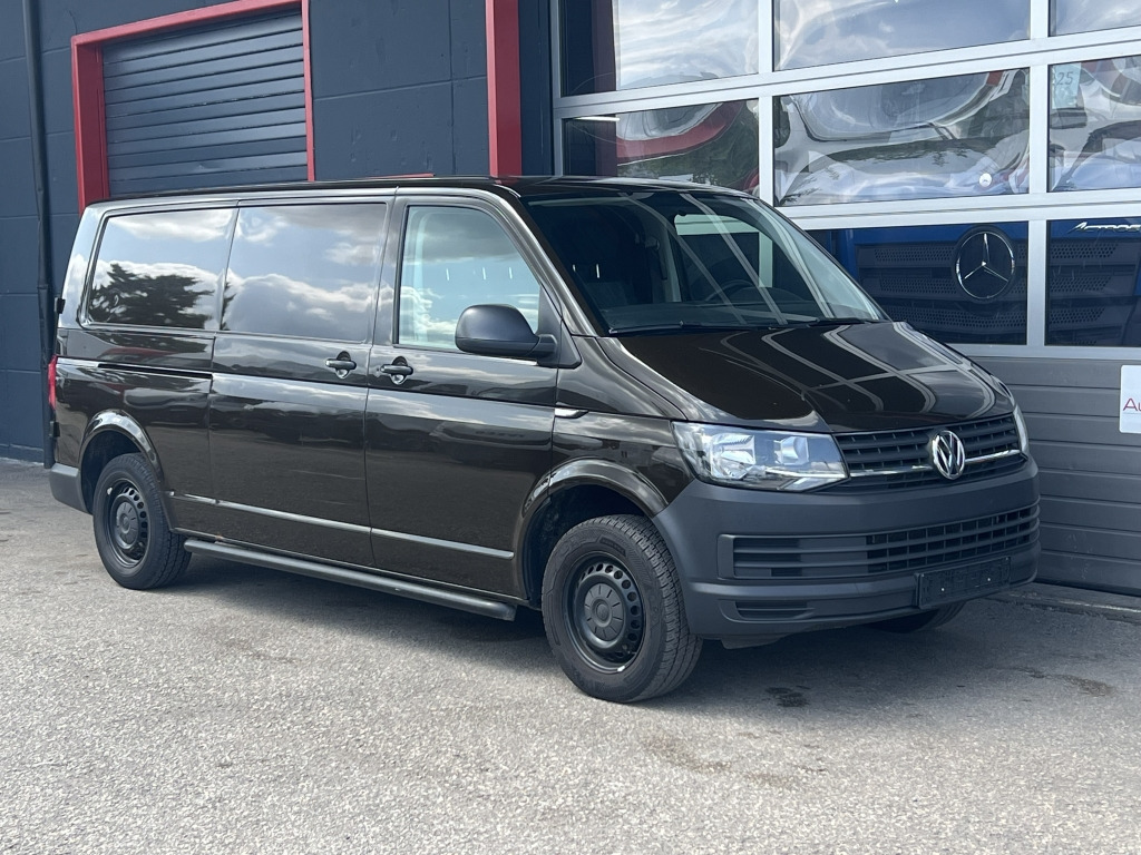 VW T6 2.0 TDI NAVI EURO6 Automatik - Furgoneta pequeña: foto 1 VW T6 2.0 TDI NAVI EURO6 Automatik - Furgoneta pequeña: foto 1