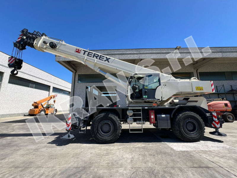 Terex Quadstar 1075L - Grúa para terrenos difíciles: foto 1 Terex Quadstar 1075L - Grúa para terrenos difíciles: foto 1