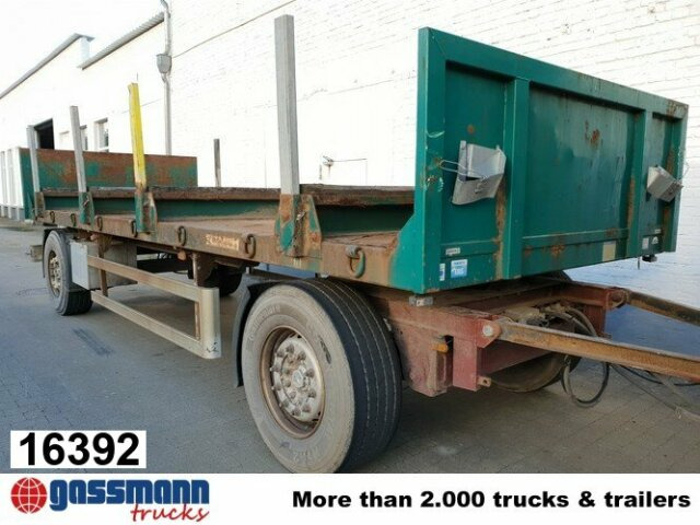 Anhänger Pritsche Plateau, Rungen, 3x vorh. - Remolque plataforma/ Caja abierta: foto 1 Anhänger Pritsche Plateau, Rungen, 3x vorh. - Remolque plataforma/ Caja abierta: foto 1