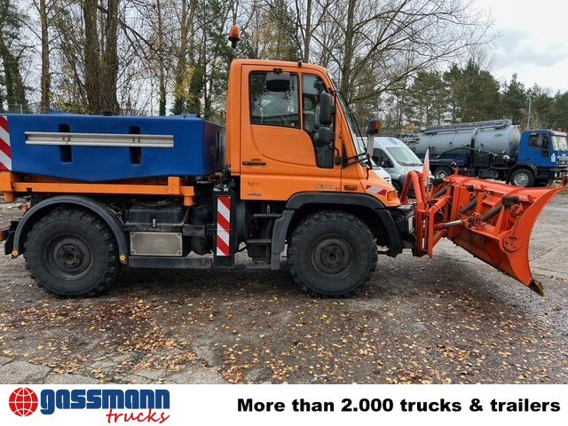 Unimog U 300 405/10 4x4, Kommunalhydraulik, WSK - Furgoneta: foto 4 Unimog U 300 405/10 4x4, Kommunalhydraulik, WSK - Furgoneta: foto 4