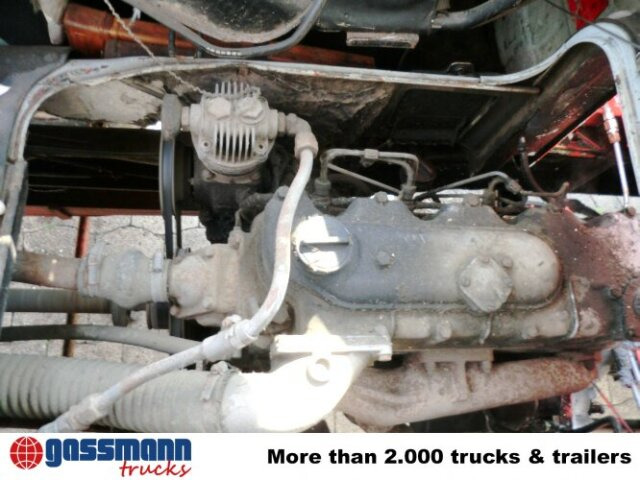 Hanomag-Henschel F 75/35 Ki, 5 cbm - Camión cisterna: foto 2 Hanomag-Henschel F 75/35 Ki, 5 cbm - Camión cisterna: foto 2