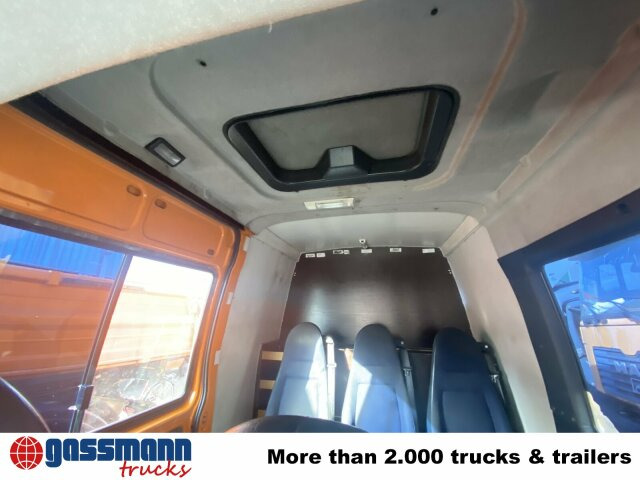 Iveco Daily 35S12 2,3 HPI 4x2, 8 Sitzplätze - Furgoneta combi: foto 2 Iveco Daily 35S12 2,3 HPI 4x2, 8 Sitzplätze - Furgoneta combi: foto 2