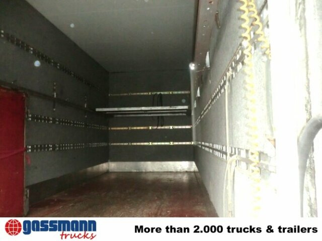 Iveco Euro Tech 190E40, Möbelkoffer, 49 cbm - Camión caja cerrada: foto 3 Iveco Euro Tech 190E40, Möbelkoffer, 49 cbm - Camión caja cerrada: foto 3