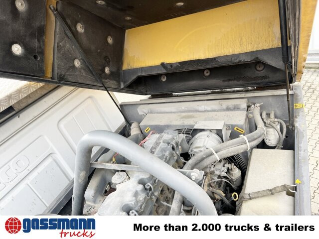 Iveco Trakker AD260T36 6x4, AMV Hubsteiger + - Camión cisterna, Camión grúa: foto 3 Iveco Trakker AD260T36 6x4, AMV Hubsteiger + - Camión cisterna, Camión grúa: foto 3