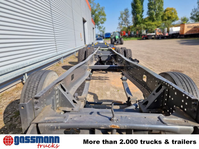 Iveco Trakker AD260T45 6x4, BRANDSCHADEN FAHRERHAUS! - Camión chasis: foto 2 Iveco Trakker AD260T45 6x4, BRANDSCHADEN FAHRERHAUS! - Camión chasis: foto 2