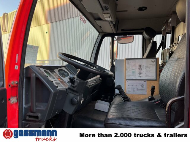 MAN 10.224 LC 4x2 BB Doka, LHF 16/12, 6-Zylinder - Camión de bomberos: foto 4 MAN 10.224 LC 4x2 BB Doka, LHF 16/12, 6-Zylinder - Camión de bomberos: foto 4