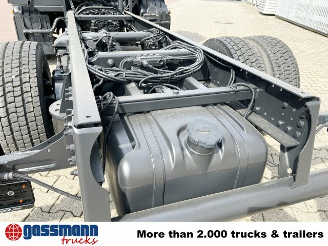 MAN TGL 12.210 4X2 BL - Camión chasis: foto 2 MAN TGL 12.210 4X2 BL - Camión chasis: foto 2