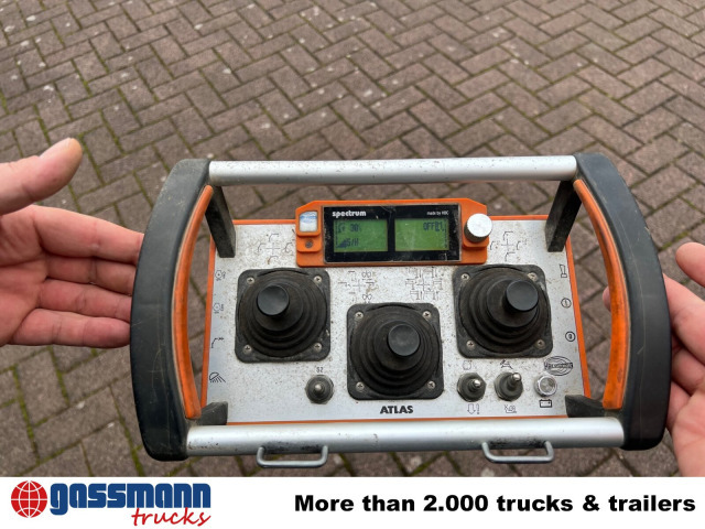 MAN TGS 26.360/400 6x2-4 BL, Lenk-/Lift, Kran Atlas - Camión multibasculante, Camión grúa: foto 5 MAN TGS 26.360/400 6x2-4 BL, Lenk-/Lift, Kran Atlas - Camión multibasculante, Camión grúa: foto 5