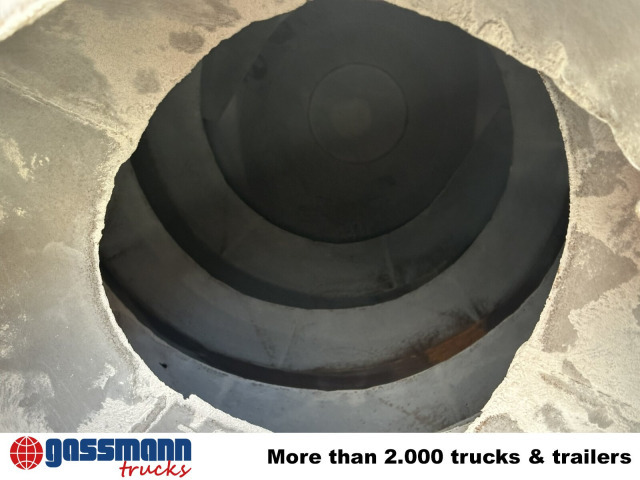 Camión hormigonera MAN TGS 32.400 8x4 BB, Stetter ca. 9m³: foto 7 Camión hormigonera MAN TGS 32.400 8x4 BB, Stetter ca. 9m³: foto 7