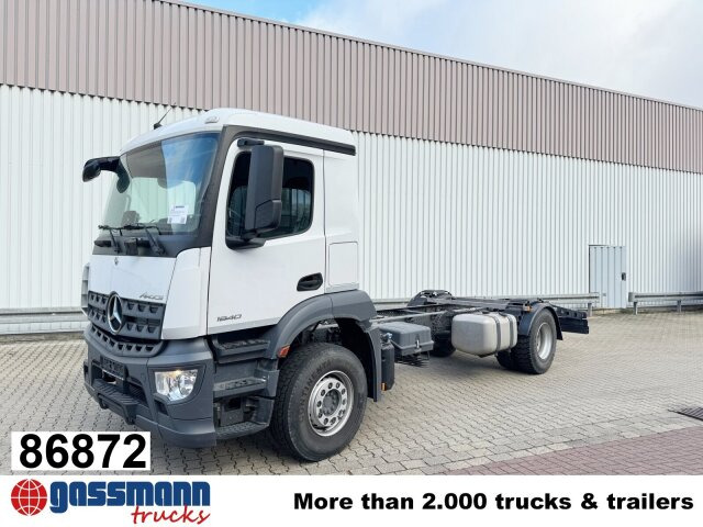 Mercedes-Benz Arocs 1840 L 4x2, MultimediaCockpit, Navi - Camión chasis: foto 1 Mercedes-Benz Arocs 1840 L 4x2, MultimediaCockpit, Navi - Camión chasis: foto 1