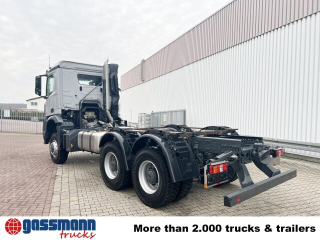 Camión multibasculante nuevo Mercedes-Benz Arocs 3340/46 A 6x6/39, Grounder: foto 11 Camión multibasculante nuevo Mercedes-Benz Arocs 3340/46 A 6x6/39, Grounder: foto 11