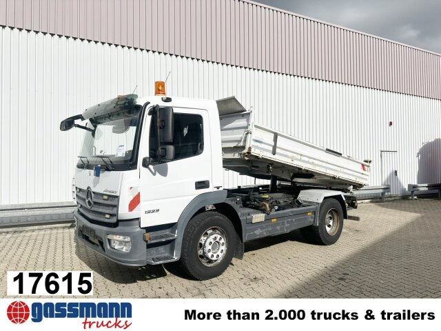 Mercedes-Benz Atego 1223 K 4x2, AHK-Öl - Camión volquete: foto 1 Mercedes-Benz Atego 1223 K 4x2, AHK-Öl - Camión volquete: foto 1
