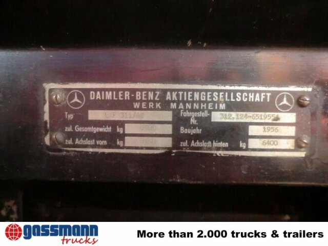Mercedes-Benz LAF 311 4x4  LF16, Feuerwehr - Camión de bomberos: foto 3 Mercedes-Benz LAF 311 4x4  LF16, Feuerwehr - Camión de bomberos: foto 3
