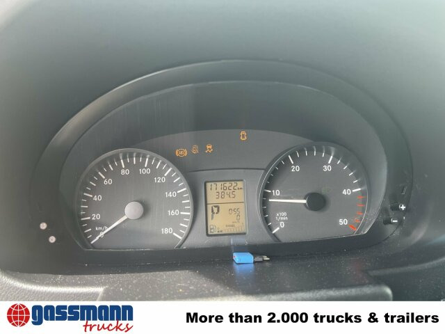 Mercedes-Benz Sprinter 516 CDI 4x2, Rettungswagen, Bi-Xenon - Furgón: foto 2 Mercedes-Benz Sprinter 516 CDI 4x2, Rettungswagen, Bi-Xenon - Furgón: foto 2