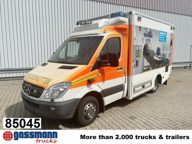 Mercedes-Benz Sprinter 516 CDI 4x2, Rettungswagen, Bi-Xenon - Furgón: foto 1 Mercedes-Benz Sprinter 516 CDI 4x2, Rettungswagen, Bi-Xenon - Furgón: foto 1