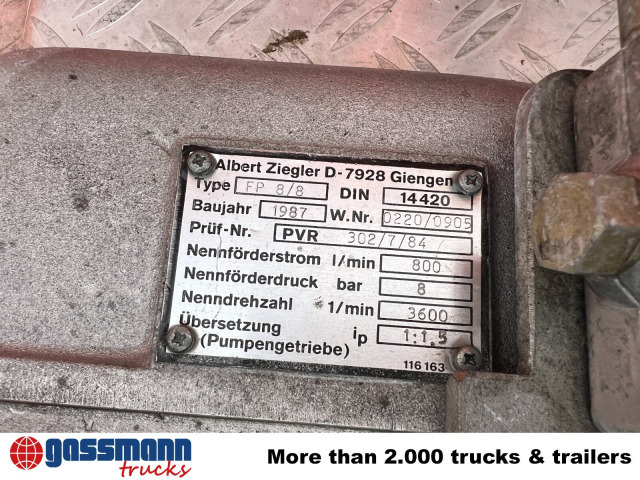 Unimog U 1300 L 4x4 Doka, LF8 - Camión de bomberos: foto 3 Unimog U 1300 L 4x4 Doka, LF8 - Camión de bomberos: foto 3