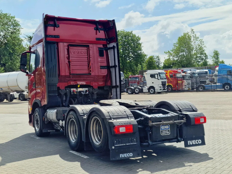 Iveco S-WAY 570 6x2 - Retarder - Full air - 3.20 WB - Navi - Cabeza tractora: foto 5 Iveco S-WAY 570 6x2 - Retarder - Full air - 3.20 WB - Navi - Cabeza tractora: foto 5