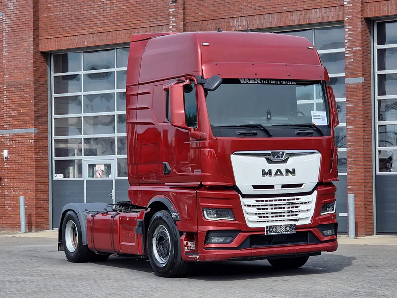 MAN TGX 18.510 4x2 - Retarder - Night clima - 2x tank - Navi - Full spoiler - Cabeza tractora: foto 1 MAN TGX 18.510 4x2 - Retarder - Night clima - 2x tank - Navi - Full spoiler - Cabeza tractora: foto 1