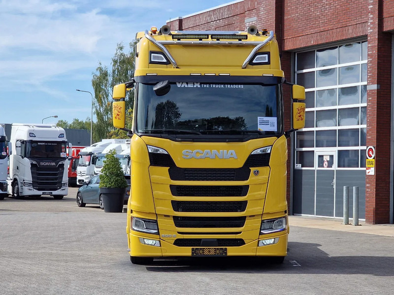 Scania 500S NGS Highline 4x2 - Only 38Tkm - Full spec - Retarder - Full air - Night clima - Cabeza tractora: foto 2 Scania 500S NGS Highline 4x2 - Only 38Tkm - Full spec - Retarder - Full air - Night clima - Cabeza tractora: foto 2