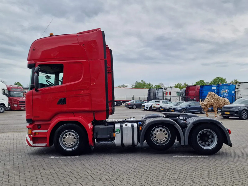 Scania R580 V8 Topline 6x2/4 MLB - Retarder - Full air - Steering axle - 2x tank - Cabeza tractora: foto 4 Scania R580 V8 Topline 6x2/4 MLB - Retarder - Full air - Steering axle - 2x tank - Cabeza tractora: foto 4