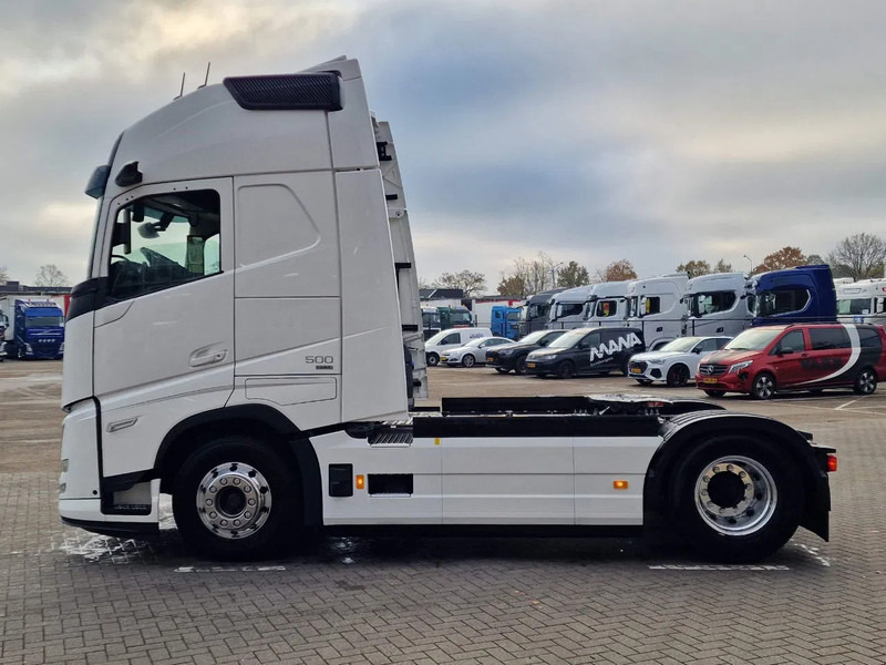 Volvo FH 13.500 Aero Globetrotter XL 4x2 - I Save - Retarder - I parkcool - 2x tank - Mirror cams - Cabeza tractora: foto 4 Volvo FH 13.500 Aero Globetrotter XL 4x2 - I Save - Retarder - I parkcool - 2x tank - Mirror cams - Cabeza tractora: foto 4