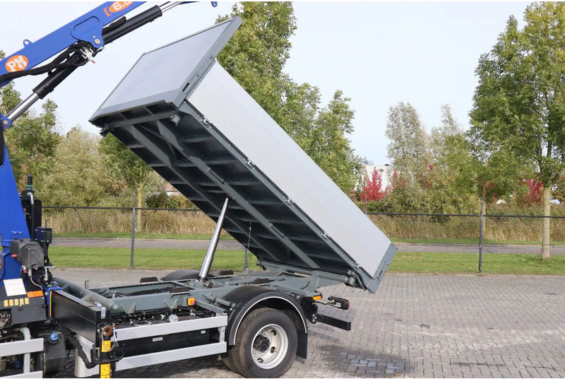 Furgoneta basculante FUSO Canter 7C18 | 4X2 | 3-WAY TIPPER | PM 6.5 KRAN /CRANE: foto 12 Furgoneta basculante FUSO Canter 7C18 | 4X2 | 3-WAY TIPPER | PM 6.5 KRAN /CRANE: foto 12