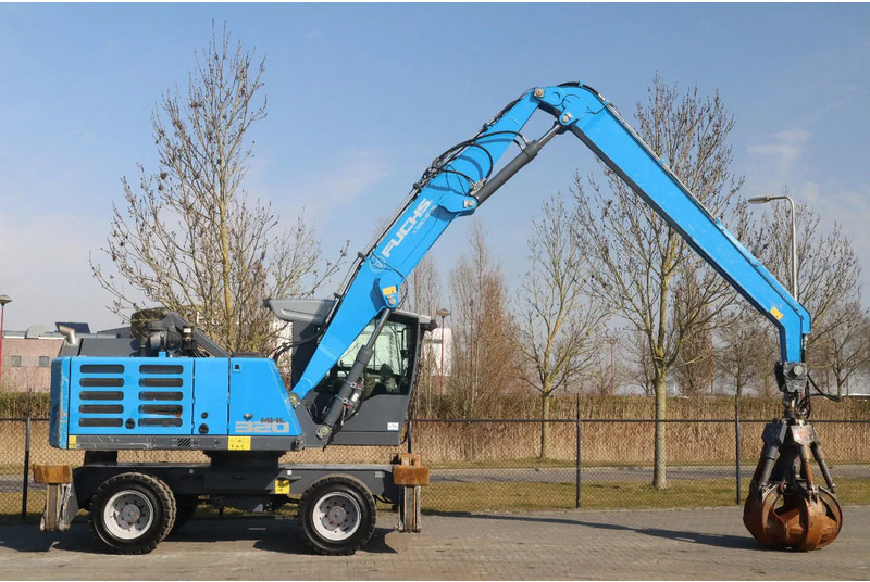 Fuchs MHL 320 | PEEL GRAB | UMSCHLAG | GOOD TIRES - Manipulador de materiales: foto 4 Fuchs MHL 320 | PEEL GRAB | UMSCHLAG | GOOD TIRES - Manipulador de materiales: foto 4