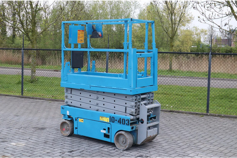 Genie GS-1930 | 7.8 METER | 227 KG - Plataforma de tijeras: foto 2 Genie GS-1930 | 7.8 METER | 227 KG - Plataforma de tijeras: foto 2