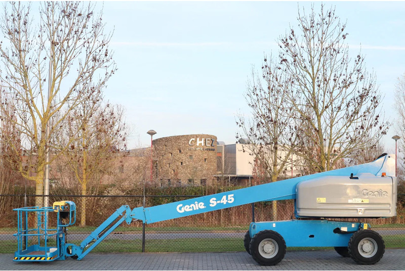 Genie S-45 | 15.7 METER | 227 KG | GOOD CONDITION - Plataforma telescopica: foto 1 Genie S-45 | 15.7 METER | 227 KG | GOOD CONDITION - Plataforma telescopica: foto 1