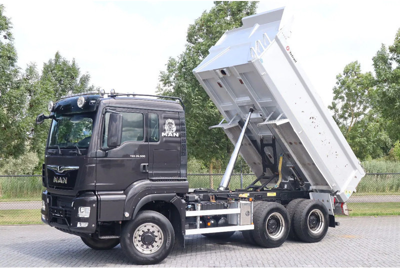MAN TGS 26.500 | 6X6 | HYDRODRIVE | RETARDER | BIG AXLES | EURO 6 - Camión volquete: foto 1 MAN TGS 26.500 | 6X6 | HYDRODRIVE | RETARDER | BIG AXLES | EURO 6 - Camión volquete: foto 1