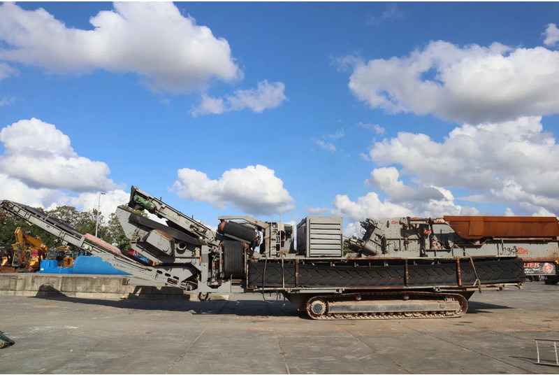 SBM REMAX 1218 E/D | REMOTE | CRUSHER | INCL. PARTS CONTAINER - Trituradora móvil: foto 2 SBM REMAX 1218 E/D | REMOTE | CRUSHER | INCL. PARTS CONTAINER - Trituradora móvil: foto 2