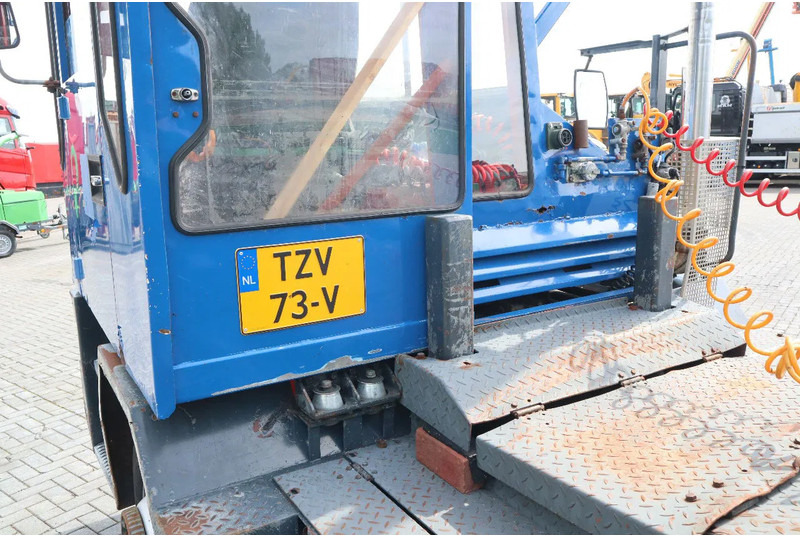 Arrendamiento de Terberg RT 20 4X4 + HEAVY SEMI TRAILER Terberg RT 20 4X4 + HEAVY SEMI TRAILER: foto 13