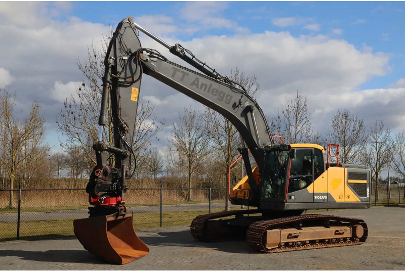 Volvo EC250EL | EC 250 EL | ROTOTILT | BUCKET - Excavadora de cadenas: foto 2 Volvo EC250EL | EC 250 EL | ROTOTILT | BUCKET - Excavadora de cadenas: foto 2