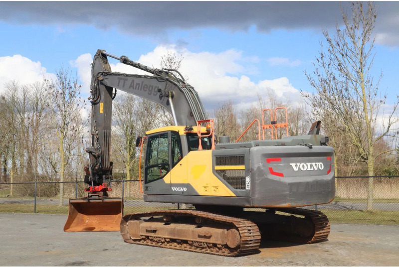 Volvo EC250EL | EC 250 EL | ROTOTILT | BUCKET - Excavadora de cadenas: foto 3 Volvo EC250EL | EC 250 EL | ROTOTILT | BUCKET - Excavadora de cadenas: foto 3