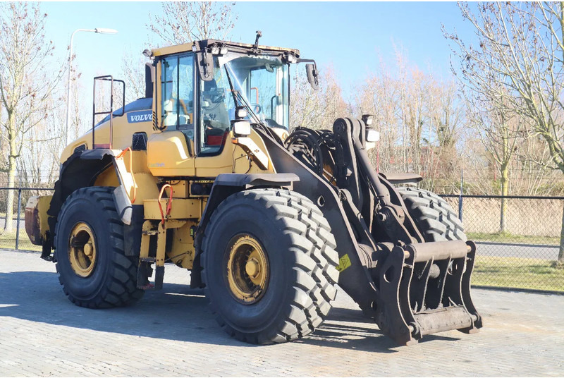 Volvo L180H | L 180 H | CDC | BSS | QUICK COUPLER | NEW TIRES - Cargadora de ruedas: foto 5 Volvo L180H | L 180 H | CDC | BSS | QUICK COUPLER | NEW TIRES - Cargadora de ruedas: foto 5