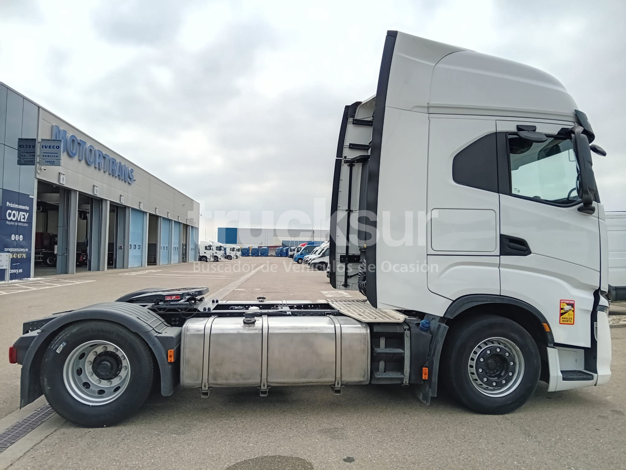 IVECO S-WAY AS440S51T/P - Cabeza tractora: foto 4 IVECO S-WAY AS440S51T/P - Cabeza tractora: foto 4