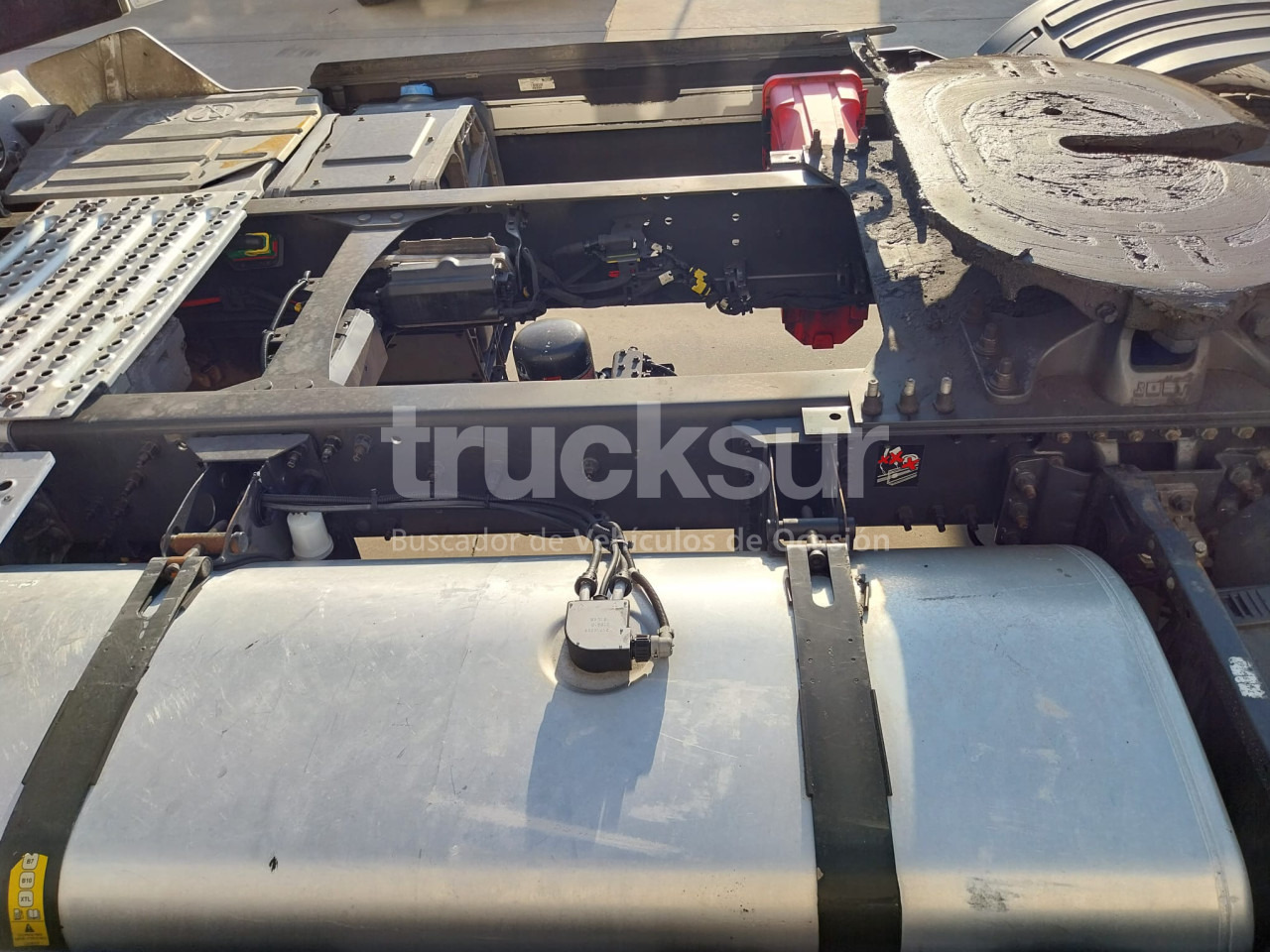 Cabeza tractora RENAULT T520 HIGH SLEEPER CAB: foto 10