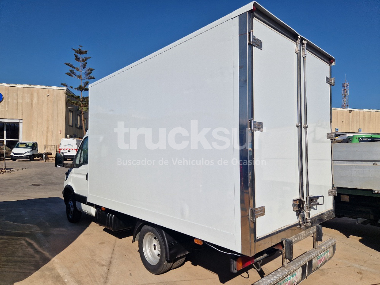 IVECO DAILY 35C14 - Furgoneta caja cerrada: foto 4 IVECO DAILY 35C14 - Furgoneta caja cerrada: foto 4