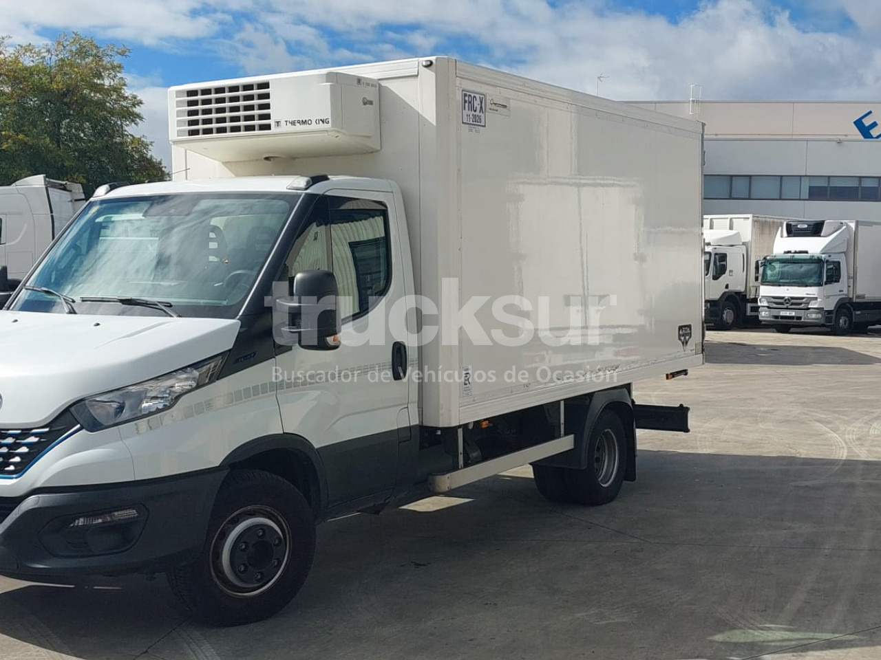 IVECO DAILY 70C14 FRC-X - Camión caja cerrada: foto 2 IVECO DAILY 70C14 FRC-X - Camión caja cerrada: foto 2