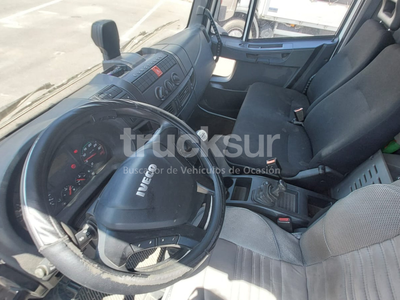 Camión volquete IVECO EUROCARGO 250.123: foto 11 Camión volquete IVECO EUROCARGO 250.123: foto 11