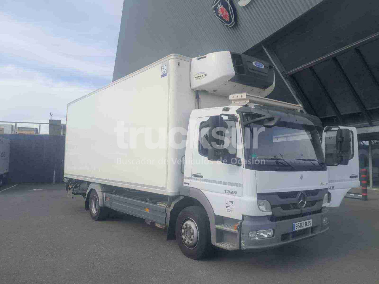 MERCEDES ATEGO FRC - Camión frigorífico: foto 1 MERCEDES ATEGO FRC - Camión frigorífico: foto 1