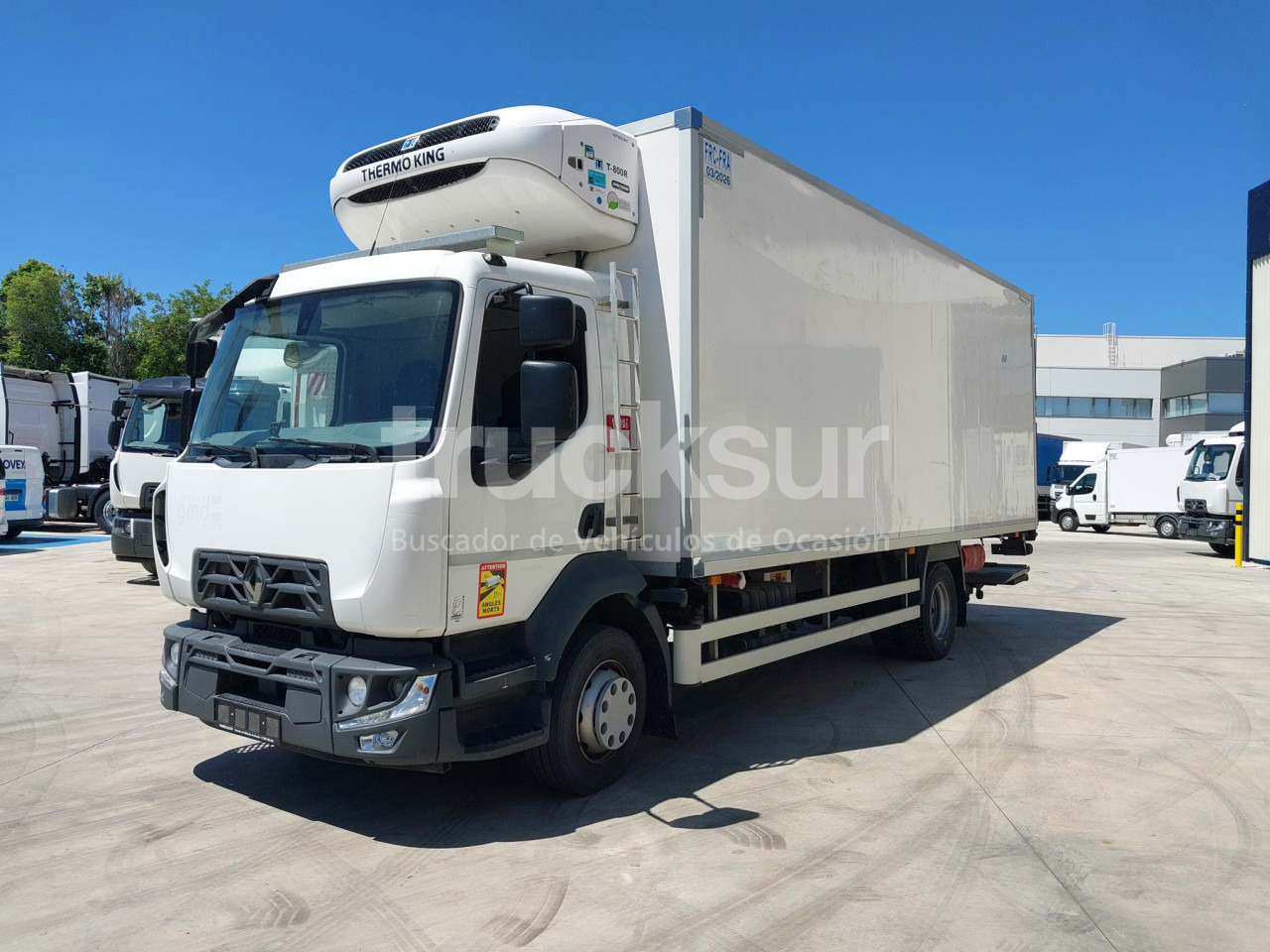 RENAULT D13.240 - Camión frigorífico: foto 1 RENAULT D13.240 - Camión frigorífico: foto 1