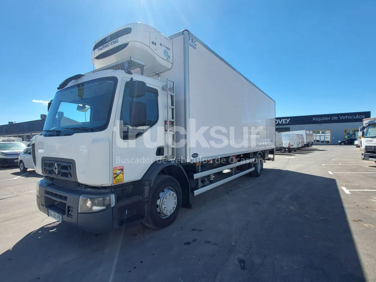 RENAULT D280 - Camión frigorífico: foto 1 RENAULT D280 - Camión frigorífico: foto 1